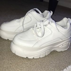 chunky platforms tennis shoes